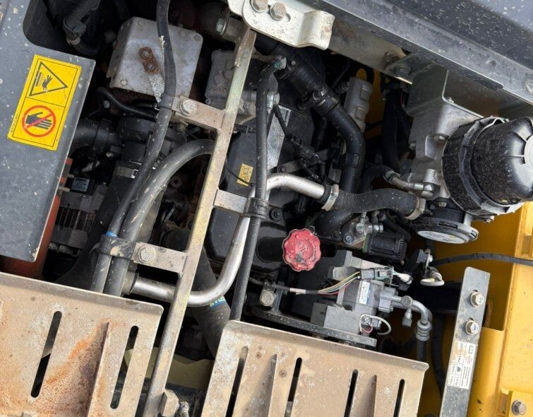 KOMATSU  PW160-11 + EPIROC HAMMER